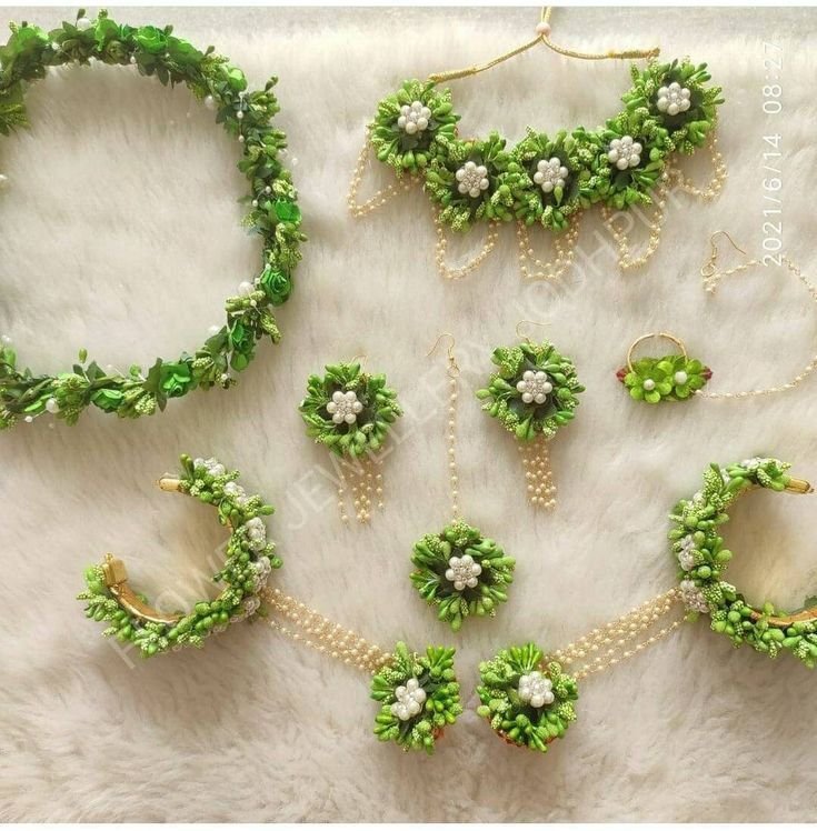Handmade Green Floral Pearl Jewellery Set
